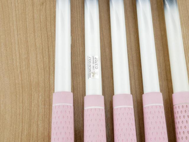 Lady club : All : ชุดเหล็ก Tourstage VIQ CL มีเหล็ก 7-Pw,Sw (5 ชิ้น) ก้านกราไฟต์ Flex L