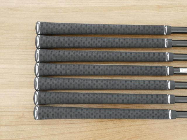 Iron set : Honma : ชุดเหล็ก Honma Tour World TR21X (ออกปี 2021 ตีง่าย ไกล) มีเหล็ก 5-11 (7 ชิ้น) ก้านกราไฟต์ Honma Vizard TR20-65 Flex R