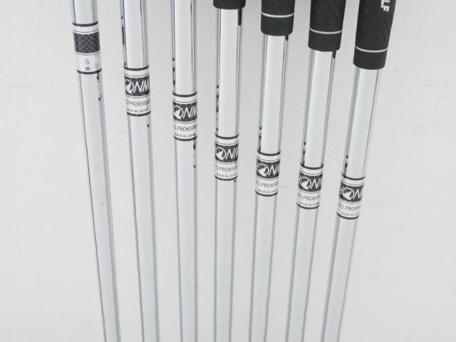 Iron set : Honma : ชุดเหล็ก Honma LB-515 (ใบใหญ่มาก หน้าเด้ง ตีง่ายมาก) มีเหล็ก 5-11 (7 ชิ้น) ก้านเหล็ก NS Pro 850 Flex S