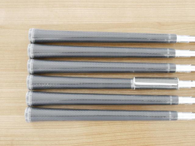 Iron set : Callaway : **ของใหม่ ยังไม่แกะพลาสติก** ชุดเหล็ก Callaway Rogue ST Max OS (ออกปี 2022 ตีง่ายสุดๆ ไกลสุดๆ) มีเหล็ก 5-Pw (6 ชิ้น) ก้านเหล็ก Dynamic Gold 95 R300