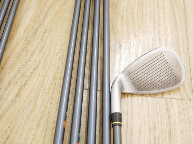 Iron set : Honma : ชุดเหล็ก Honma TwinMarks AP-302 (หน้าเด้ง Titanium) มีเหล็ก 3-11 (9 ชิ้น) ก้านกราไฟต์ Flex R