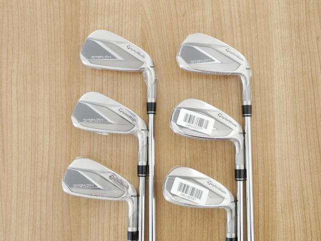 Iron set : Taylormade : **ของใหม่ ยังไม่แกะพลาสติก** ชุดเหล็ก Taylormade Stealth (ออกปี 2022 Japan Spec.) มีเหล็ก 5-Pw (6 ชิ้น) ก้านเหล็ก KBS Max MT 85 Flex S