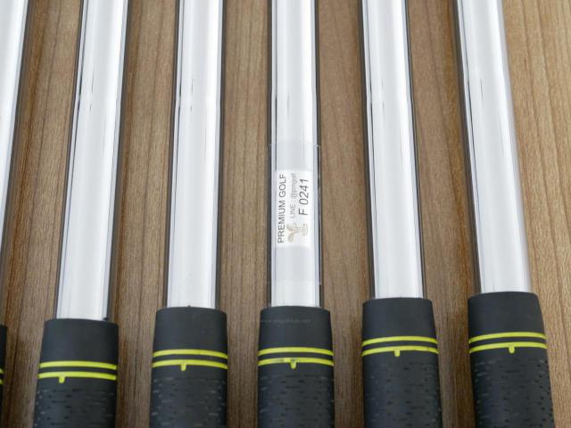 Iron set : Taylormade : ชุดเหล็ก Taylormade M1 (ออกปี 2017) มีเหล็ก 5-Pw (6 ชิ้น) ก้านเหล็ก XP95 S300