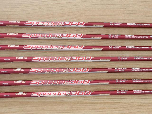 Iron set : Katana : ชุดเหล็ก Katana Voltio IV G Series I Silver (ปี 2017) มีเหล็ก 6-Pw,Aw,Sw (7 ชิ้น เหล็กยาวเป็นกระเทย) ก้านกราไฟต์ Fujikura Speeder 360 Flex R