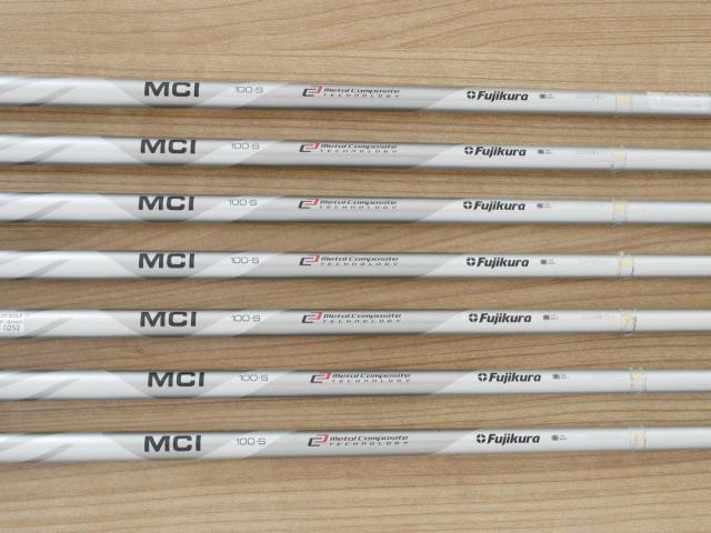 Iron set : Mizuno : ชุดเหล็ก Mizuno Pro 518 Forged (รุ่นปี 2019 นุ่มมาก) มีเหล็ก 4-Pw (7 ชิ้น) ก้านกราไฟต์ Fujikura MCI 100 Flex S