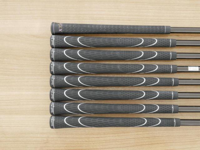 Iron set : XXIO : ชุดเหล็ก XXIO Prime 5 (รุ่นท๊อปสุด หน้าเด้ง) มีเหล็ก 5-Pw,Aw,Sw (8 ชิ้น) ก้าน SP-500 Flex R2