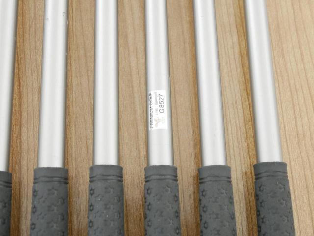 Iron set : Callaway : ชุดเหล็ก Callaway Rogue CF18 (ออกปี 2018 ตีง่าย ไกล) มีเหล็ก 5-Pw (6 ชิ้น) ก้านกราไฟต์ UST Mamiya ATTAS 80 Flex S