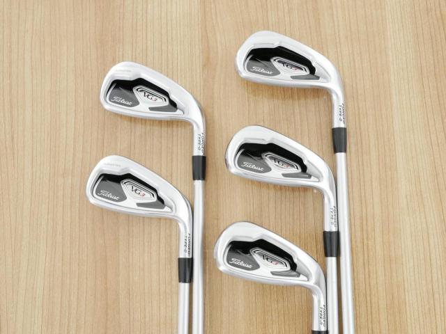 Iron set : Titleist : ชุดเหล็ก Titleist VG3 Type D Forged (ปี 2017 Japan Spec. ตีง่ายและไกลที่สุดของ Titleist) มีเหล็ก 6-Pw (5 ชิ้น) ก้านกราไฟต์ Mitsubishi VGI Flex R