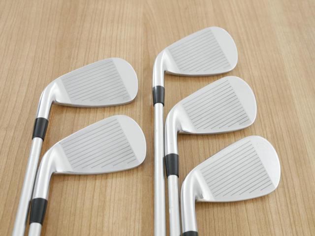 Iron set : Titleist : ชุดเหล็ก Titleist VG3 Type D Forged (ปี 2017 Japan Spec. ตีง่ายและไกลที่สุดของ Titleist) มีเหล็ก 6-Pw (5 ชิ้น) ก้านกราไฟต์ Mitsubishi VGI Flex R