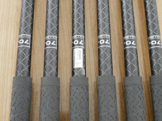 Iron set : Tsuruya : ชุดเหล็ก Tsuruya Goldenprix TR-01 (รุ่นใหม่ ตีง่าย ไกลมากๆ) มีเหล็ก 6-Pw,48 (6 ชิ้น) ก้านกราไฟต์ Flex SR