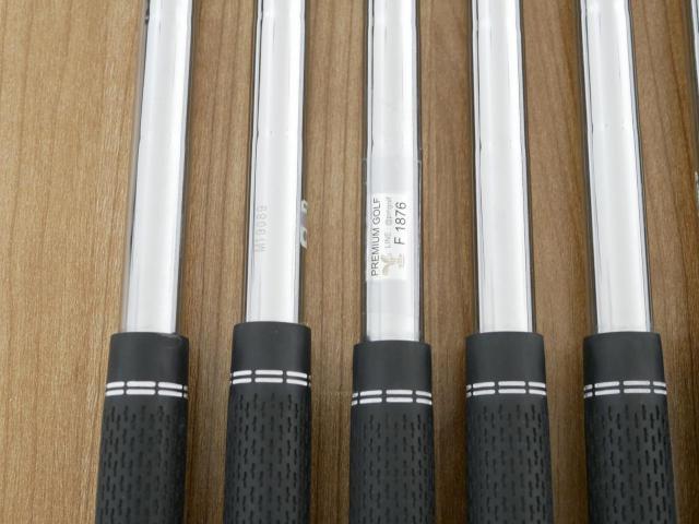 Iron set : Titleist : ชุดเหล็ก Titleist T200 (รุ่นปี 2020) มีเหล็ก 6-Pw,48 (6 ชิ้น) ก้านเหล็ก NS Pro 950 NEO Flex S