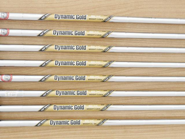 Iron set : Taylormade : ชุดเหล็ก Taylormade P770 Forged (ปี 2021 นุ่ม แน่น) มีเหล็ก 3-Pw (8 ชิ้น) ก้านเหล็ก Dynamic Gold EX Weight Lock Tour Issue S200