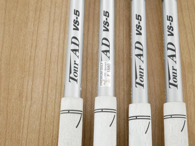 Iron set : Katana : ชุดเหล็กกระเทย Katana Voltio III G Series Hi (ตีง่าย ไกลมาก) มีเหล็ก 7-Pw (4 ชิ้น) ก้าน Tour AD VS-5 Flex R