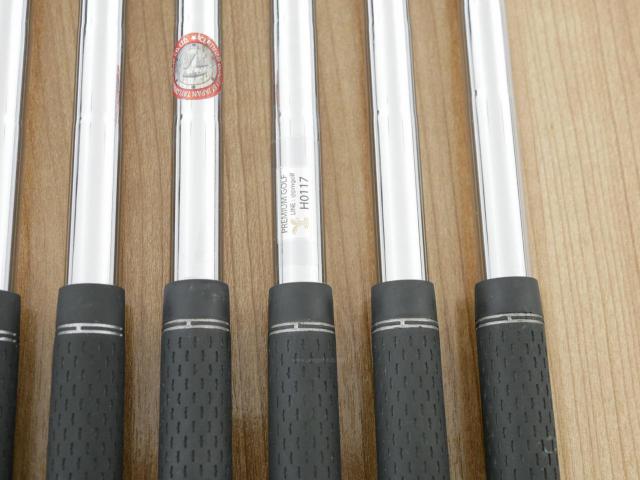 Iron set : Taylormade : ชุดเหล็ก Taylormade Gloire Forged (รุ่นท๊อปสุด Japan Spec.) มีเหล็ก 5-Pw (6 ชิ้น) ก้านเหล็ก NS Pro 950 Flex S