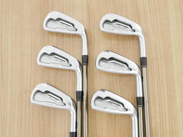 Iron set : Romaro : ชุดเหล็ก Romaro Ray V Forged มีเหล็ก 5-Pw (6 ชิ้น) ก้านกราไฟต์ UST Mamiya ATTAS 60 Flex R