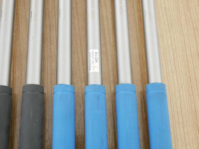 Iron set : Romaro : ชุดเหล็ก Romaro Ray V Forged มีเหล็ก 5-Pw (6 ชิ้น) ก้านกราไฟต์ UST Mamiya ATTAS 60 Flex R