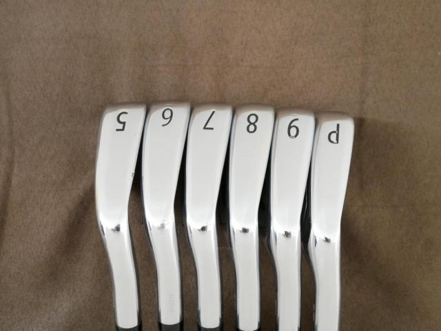Iron set : Titleist : ชุดเหล็ก Titleist AP3 718 (ออกปี 2018) มีเหล็ก 5-Pw (6 ชิ้น) ก้านเหล็ก AMT Black S300