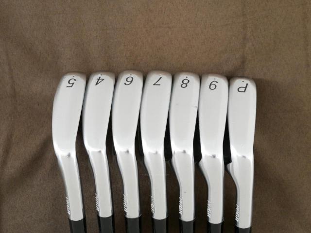Iron set : PRGR : ชุดเหล็ก PRGR RS Forged (นุ่มมากๆ) มีเหล็ก 4-Pw (7 ชิ้น) ก้านเหล็ก NS Pro 95 Flex S (M-43)
