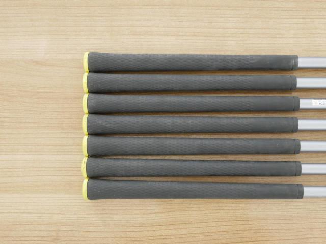 Iron set : Yamaha : ชุดเหล็ก Yamaha Inpres UD+2 (ปี 2018 ตีไกลที่สุด ไกลกว่าเหล็กทั่วไป 2 เบอร์) มีเหล็ก 6-Pw,Aw,Sw (7 ชิ้น) ก้านกราไฟต์ Fujikura Air Speeder Plus (อ่อนและเบามากๆ)