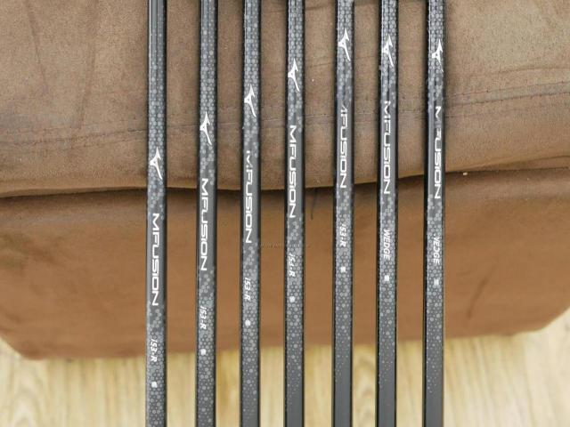 Iron set : Mizuno : ชุดเหล็ก Mizuno GX Forged (ปี 2019) มีเหล็ก 6-Pw,Aw,Sw (7 ชิ้น) ก้านกราไฟต์ Flex R
