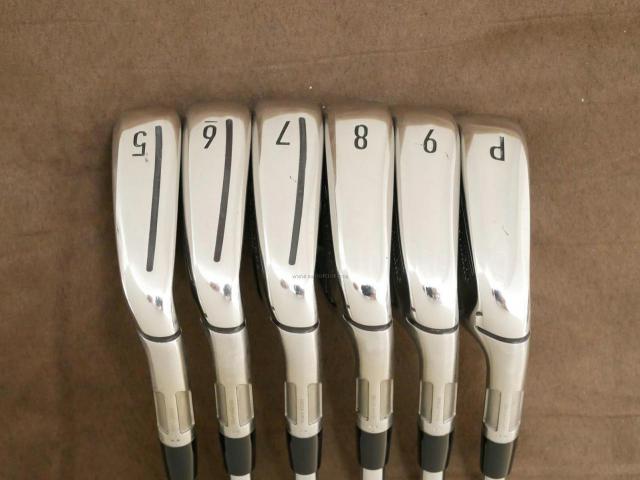 Iron set : Taylormade : ชุดเหล็ก Taylormade M5 (ออกปี 2019 Japan Spec) มีเหล็ก 5-Pw (6 ชิ้น) ก้านเหล็ก AMT Tour White S200