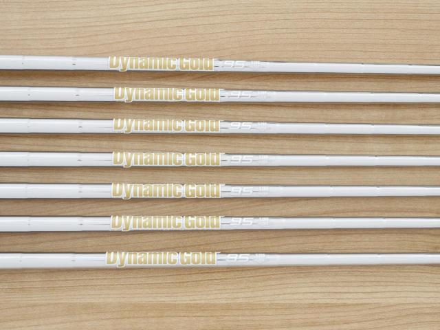 Iron set : Yamaha : ชุดเหล็ก Yamaha RMX VD40 (ออกปี 2022 ตีไกลและง่ายมากๆๆ ค่า MOI สูงสุด) มีเหล็ก 5-Pw,Aw (7 ชิ้น) ก้านเหล็ก Dynamic Gold 95 VSS S200