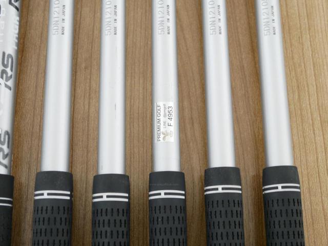 Iron set : PRGR : ชุดเหล็ก PRGR ID Nabla RS Titan Face (ปี 2015 หน้าเด้ง ตีไกล) มีเหล็ก 5-Pw (6 ชิ้น) ก้านกราไฟต์ Mitsubishi OTI 85 Flex SR