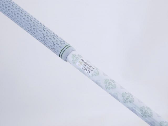 Lady club : All : ไม้กระเทย Taylormade Qi35 MAX Lite Rescue (ออกปี 2025) Loft 27 ก้าน Mitsubishi ELDIO TM40 Flex L
