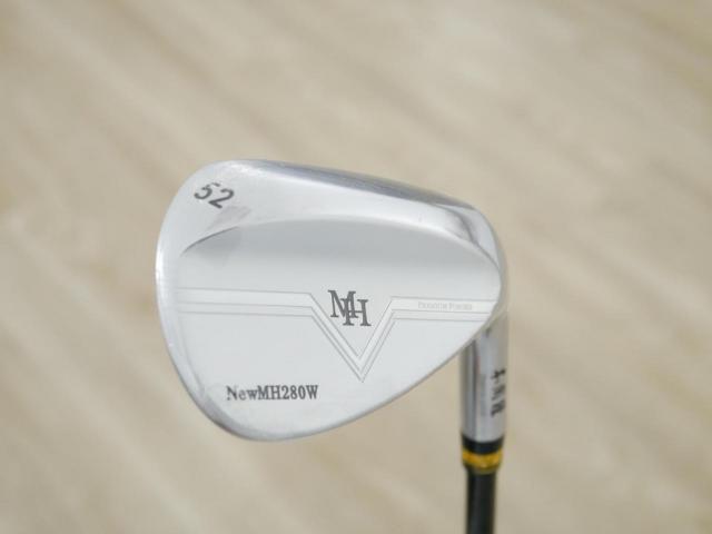 Wedge : Other : **ของใหม่ ยังไม่แกะพลาสติก** Wedge Mutsumi Honma MH280W CNC Milled Loft 52 ก้านกราไฟต์ Wedge Flex
