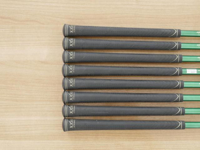 Iron set : XXIO : ชุดเหล็ก XXIO Prime 8 (รุ่นท๊อปสุด ออกปี 2015 ตีง่าย ไกล) มีเหล็ก 5-Pw,Aw,Sw (8 ชิ้น) ก้านกราไฟต์ SP-800 Flex R