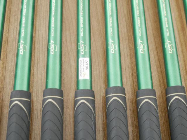 Iron set : XXIO : ชุดเหล็ก XXIO Prime 8 (รุ่นท๊อปสุด ออกปี 2015 ตีง่าย ไกล) มีเหล็ก 5-Pw,Aw,Sw (8 ชิ้น) ก้านกราไฟต์ SP-800 Flex R