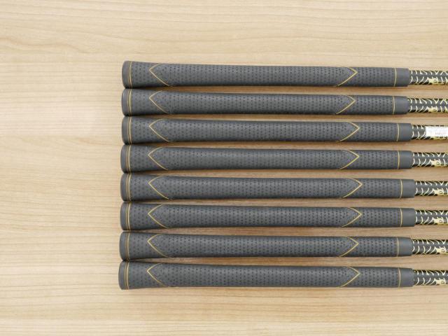 Iron set : Other Brand : ชุดเหล็ก Mutsumi Honma MH626 Maraging (ใบใหญ่ ตีง่าย ไกล) มีเหล็ก 6-11,Aw,Sw (8 ชิ้น) ก้านกราไฟต์ Flex R