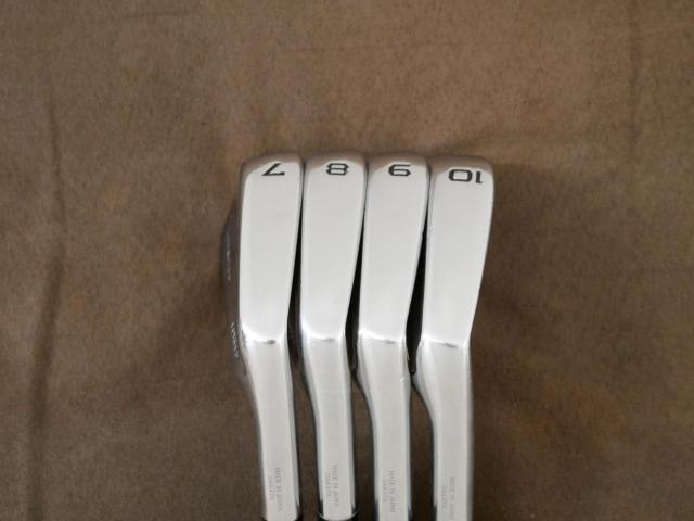 Iron set : Honma : ชุดเหล็ก Honma Tour World TW717M (Forged) มีเหล็ก 7-10 (4 ชิ้น) ก้านเหล็ก NS Pro 950 NEO DST Flex R