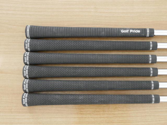 Iron set : Titleist : ชุดเหล็ก Titleist T100 Forged (รุ่นปี 2020) มีเหล็ก 5-Pw (6 ชิ้น) ก้านเหล็ก AMT Tour White S200