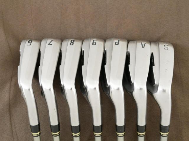 Iron set : Other Brand : ชุดเหล็ก Ryoma DSI (ตีง่ายมาก ไกลมากๆ หายากสุดๆ) มีเหล็ก 6-Pw,Aw,Sw (7 ชิ้น เหล็ก 6 ระยะเท่าเหล็ก 5 รุ่นอื่น) ก้านกราไฟต์ Tour AD Flex R