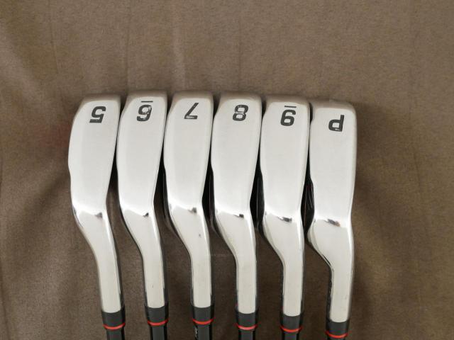 Iron set : Maruman : ชุดเหล็ก Maruman Red-V II (ใบใหญ่ ตีง่าย ไกล) มีเหล็ก 5-Pw (6 ชิ้น) ก้านกราไฟต์ Flex S