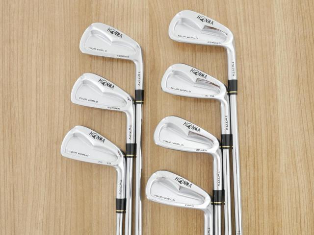 Iron set : Honma : ชุดเหล็ก Honma Tour World TW717V (Forged ปี 2015) มีเหล็ก 4-10 (7 ชิ้น) ก้านเหล็ก Dynamic Gold S200