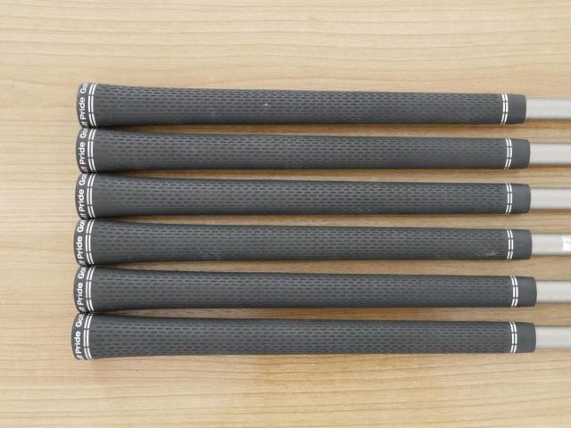 Iron set : Ping : ชุดเหล็ก Ping i230 (ออกปี 2023) มีเหล็ก 5-Pw (6 ชิ้น) ก้านกราไฟต์ Ping Tour 2.0 85 Flex S