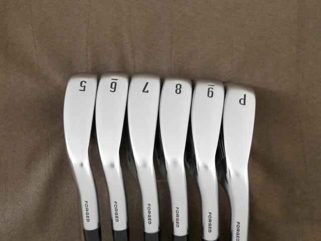 Iron set : Callaway : ชุดเหล็ก Callaway APEX Forged (รุ่นปี 2022) มีเหล็ก 5-Pw (6 ชิ้น) ก้านเหล็ก NS Pro Modus 105 Flex S