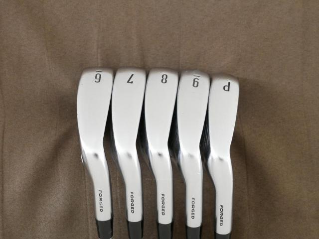 Iron set : Callaway : ชุดเหล็ก Callaway APEX DCB Forged (ปี 2022) มีเหล็ก 6-Pw (5 ชิ้น) ก้านกราไฟต์ Fujikura MCI 50 Flex R