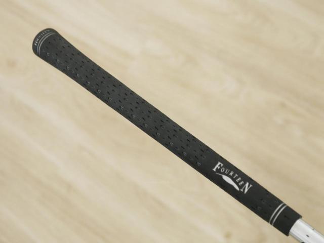 Wedge : Fourteen : Wedge Fourteen C-030 Forged Loft 56 ก้านเหล็ก Dynamic Gold Wedge