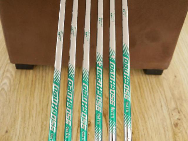 Iron set : Titleist : ชุดเหล็ก Titleist T200 (รุ่นปี 2020) มีเหล็ก 5-Pw (6 ชิ้น) ก้านเหล็ก NS Pro 950 NEO Flex S