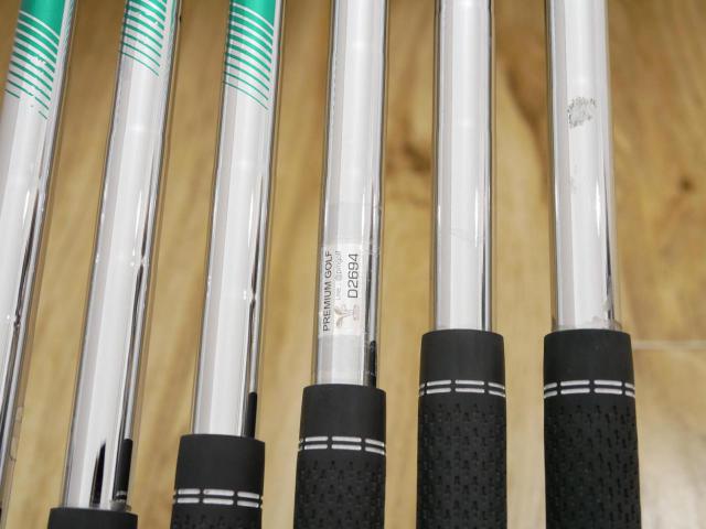 Iron set : Titleist : ชุดเหล็ก Titleist T200 (รุ่นปี 2020) มีเหล็ก 5-Pw (6 ชิ้น) ก้านเหล็ก NS Pro 950 NEO Flex S