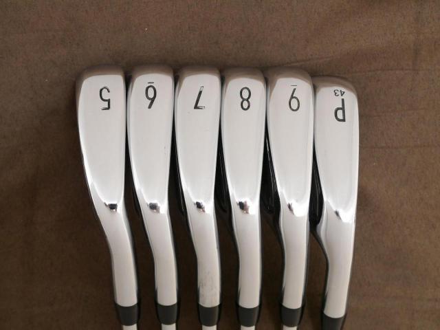 Iron set : Titleist : ชุดเหล็ก Titleist T200 (รุ่นปี 2020) มีเหล็ก 5-Pw (6 ชิ้น) ก้านเหล็ก NS Pro 950 NEO Flex S