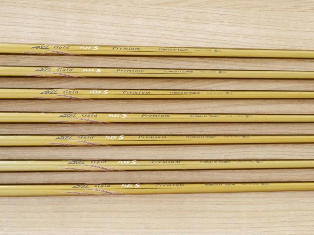 Iron set : Tsuruya : ชุดเหล็ก Tsuruya AXEL Gold Premium II (รุ่นปี 2017 ของใหม่ 6 หมื่นกว่าบาท หน้าเด้งสุดๆ ไกลสุดๆๆ) มีเหล็ก 7-Pw,Aw,As,Sw (7 ชิ้น ครบเซ็ต) ก้านกราไฟต์ Flex S