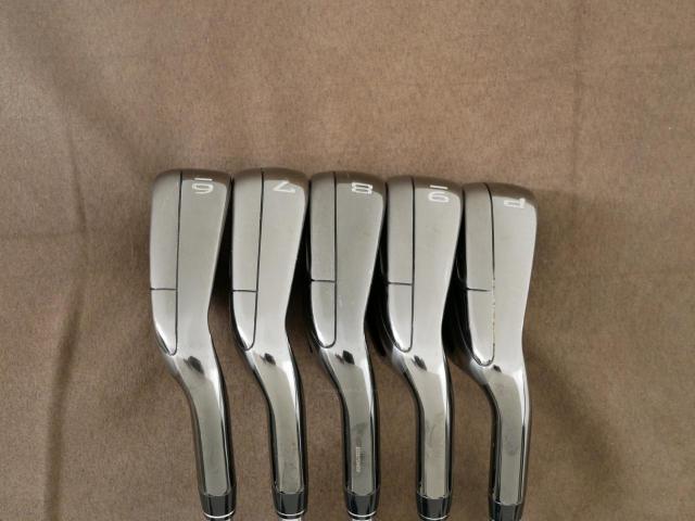 Iron set : Callaway : ชุดเหล็ก Callaway Big Bertha (ออกปี 2023 ตีง่ายที่สุดของ Callaway) มีเหล็ก 6-Pw (5 ชิ้น) ก้านเหล็ก NS Pro 950 Neo Flex S