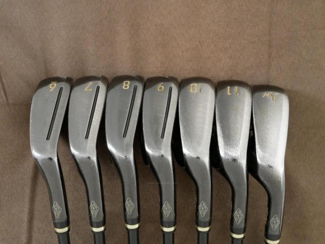 Iron set : Honma : ชุดเหล็ก Honma Beres Black Forged (ออกปี 2022 สวยมากๆ) มีเหล็ก 6-11,Aw (7 ชิ้น เทียบเท่า 5-Pw,Aw) ก้าน ARMRQ MX Flex SR