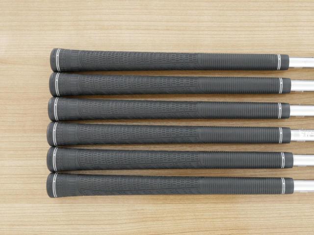 Iron set : Honma : ชุดเหล็ก Honma Tour World TW737vs Forged (รุ่นปี 2017) มีเหล็ก 5-10 (6 ชิ้น) ก้านเหล็ก Dynamic Gold 105 S200