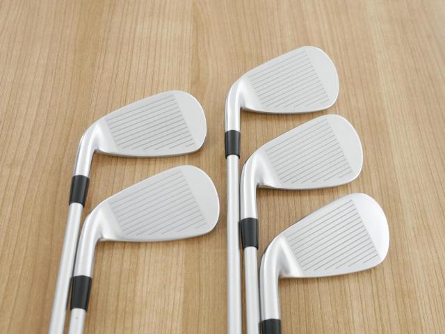 Iron set : Titleist : ชุดเหล็ก Titleist VG3 Type D Forged (ปี 2017 Japan Spec. ตีง่ายและไกลที่สุดของ Titleist) มีเหล็ก 6-Pw (5 ชิ้น) ก้านกราไฟต์ Mitsubishi VGI Flex R