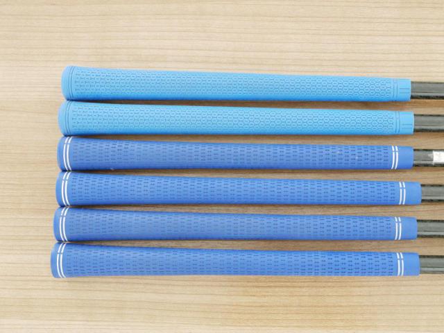 Iron set : Honma : ชุดเหล็ก Honma Beres IE-03 (ออกปี 2016 เหมาะกับซีเนียร์) มีเหล็ก 6-11 (6 ชิ้น) ก้าน ARMRQ 8 (45) Flex R (2 ดาว)